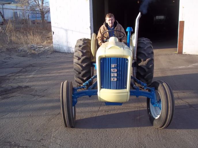 identify my ford tractor
