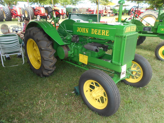 Mid Michigan Old Gas Tractor Show,... - Yesterday's Tractors