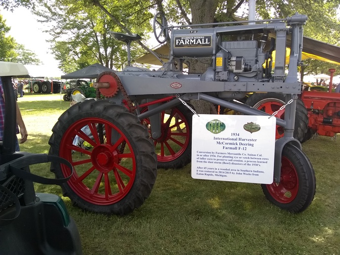 Oakley,MI Old Gas Engine show - Yesterday's Tractors