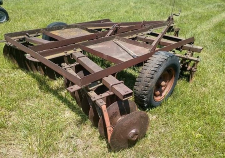 Ih 37 Disc - Yesterday's Tractors