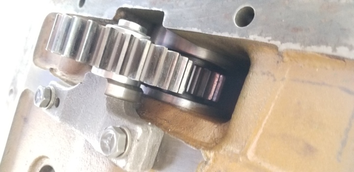 1650 OLIVER LEAKING PTO ISSUES? - Yesterday's Tractors