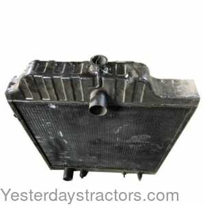 Allis Chalmers 7000 Radiator 300022